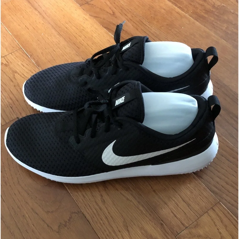 Nike Roshe G Golf Shoes Black White CD6065-001 Men's SZ 11 Worn Once EUC